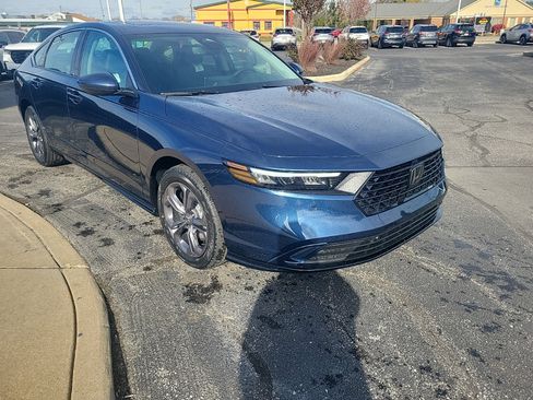 New 2025 Honda Accord EX-L image 3