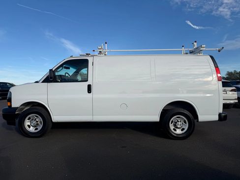 Used 2021 Chevrolet Express 2500 Regular Van 3D w/ Driver Convenience Package image 3