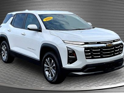Used 2025 Chevrolet Equinox LT
