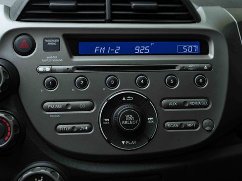 Used 2013 Honda Fit image 27