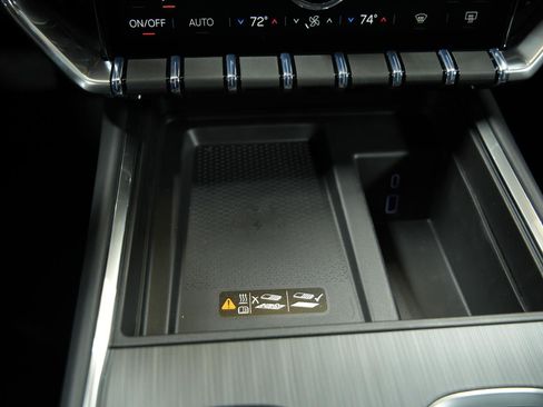 New 2026 GMC Acadia Elevation w/ Black Edition FWD image 38