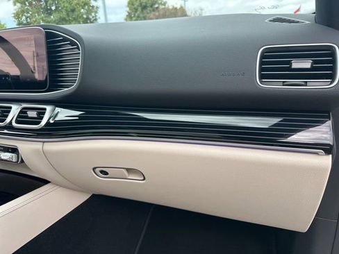 New 2026 Mercedes-Benz GLE 450 4MATIC image 40