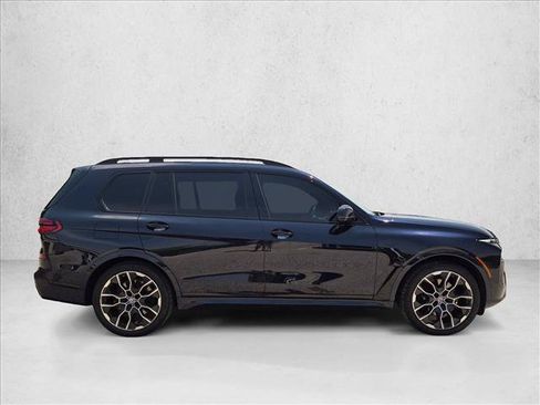 Used 2023 BMW X7 M60i w/ Executive Package AWD/4WD image 4