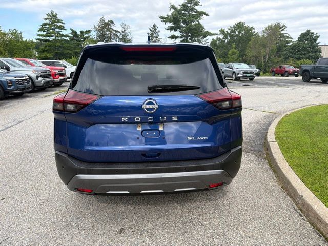 Used 2023 Nissan Rogue SL AWD/4WD image 6