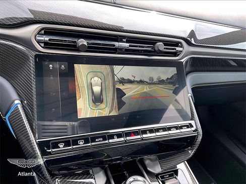 Used 2026 Aston Martin Vanquish image 17