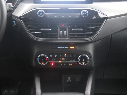 Certified 2024 Ford Escape Active image 18