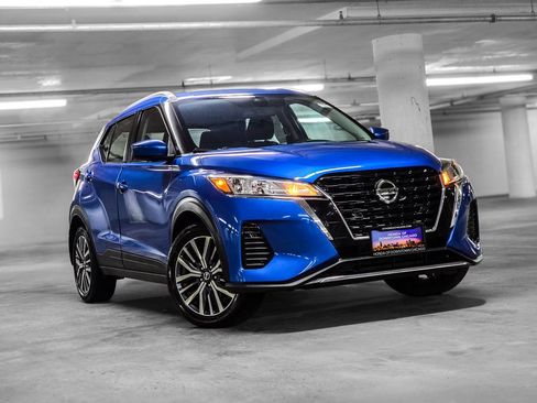 Used 2021 Nissan Kicks SV FWD image 4