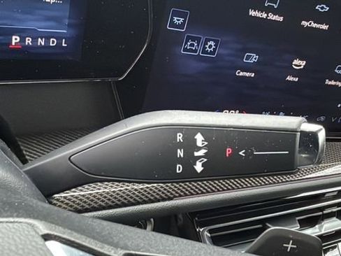 Used 2025 Chevrolet Traverse High Country w/ LPO, Floor Liner Package image 30