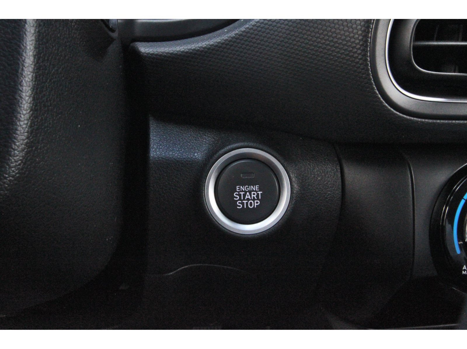 Used 2023 Hyundai Kona SEL w/ Cargo Package FWD image 23
