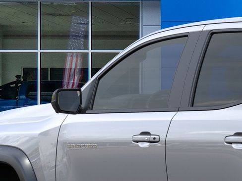 New 2026 Chevrolet Colorado ZR2 w/ Technology Package AWD/4WD image 43