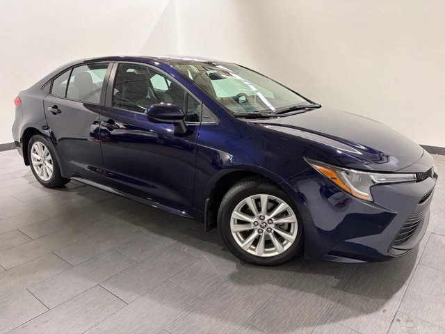 Used 2024 Toyota Corolla LE w/ LE Convenience Package FWD image 7