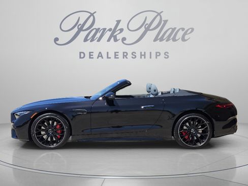 Certified 2025 Mercedes-Benz SL 55 AMG 4MATIC image 2