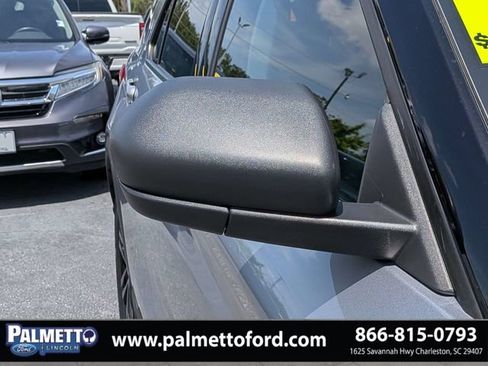 Used 2022 Ford Explorer XLT w/ Equipment Group 202A RWD image 10