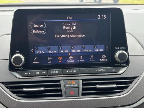 Used 2025 Nissan Altima 2.5 SR FWD image 20