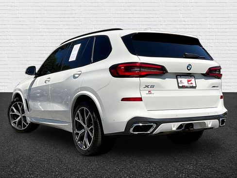 Used 2022 BMW X5 xDrive40i w/ M Sport Package AWD/4WD image 4