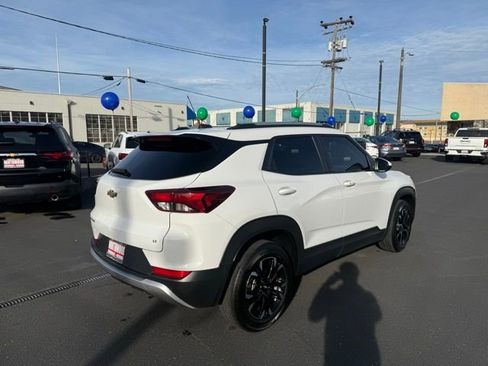 Used 2023 Chevrolet TrailBlazer LT image 6