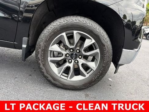 Used 2023 Chevrolet Silverado 1500 LT AWD/4WD image 8
