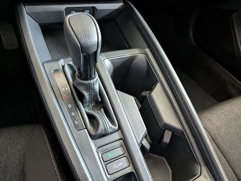 Used 2025 Honda Accord SE image 11