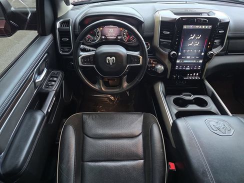 Used 2022 RAM 1500 Laramie AWD/4WD image 19