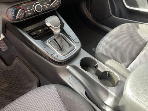 Used 2025 Kia Soul LX w/ LX Technology Package image 39