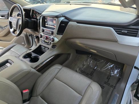 Used 2015 GMC Yukon SLT w/ HD Trailering Package image 20