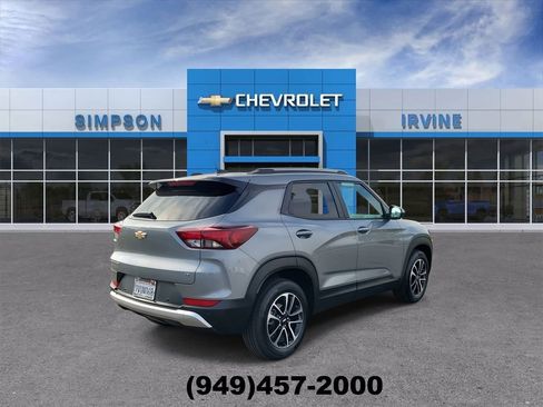 Used 2026 Chevrolet TrailBlazer LT w/ Convenience Package image 8