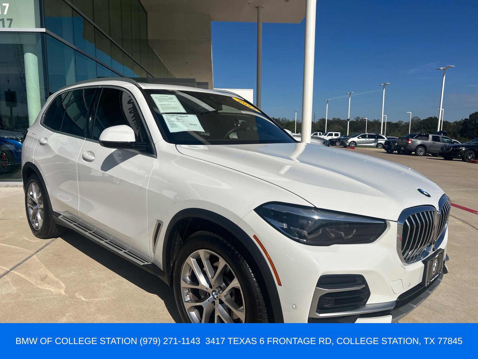 Used 2022 BMW X5 sDrive40i w/ Luxury Seating Package RWD image 14