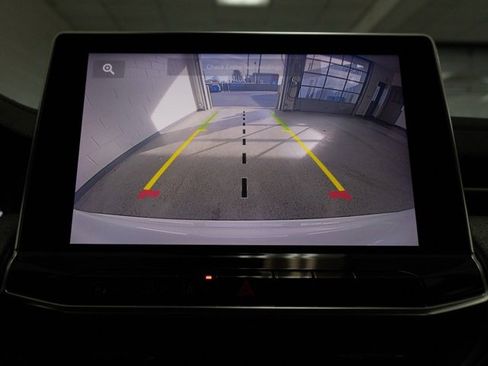 Used 2022 Jeep Compass Latitude image 14