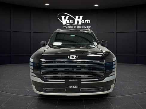 Used 2026 Hyundai Palisade Calligraphy AWD/4WD image 2