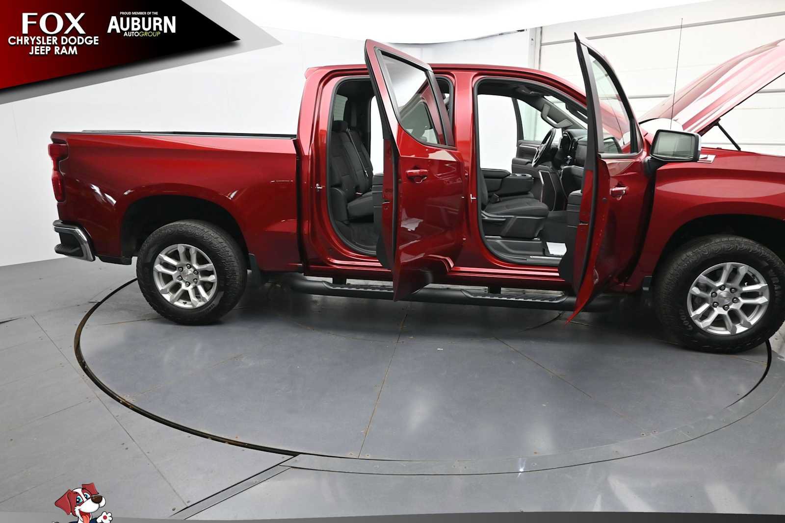 Used 2024 Chevrolet Silverado 1500 LT AWD/4WD image 42