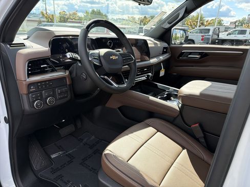 New 2026 Chevrolet Tahoe High Country AWD/4WD image 9