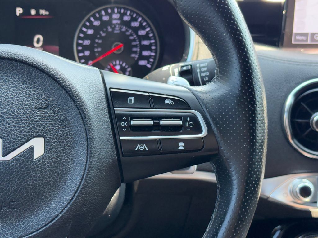Used 2023 Kia Stinger GT-Line w/ Sun & Sound Package AWD/4WD image 15