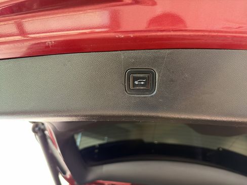 Used 2020 Chevrolet Blazer RS image 22