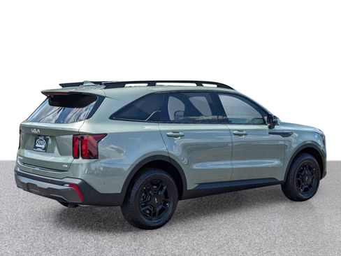 Used 2024 Kia Sorento SX Prestige w/ Olive Brown Leather Package image 5