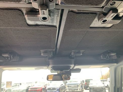 Certified 2025 Ford Bronco Outer Banks AWD/4WD image 22