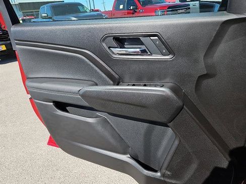 New 2026 GMC Canyon Elevation w/ Convenience Package image 13