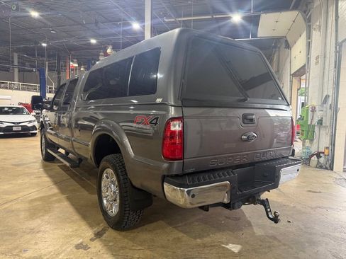 Used 2013 Ford F250 Lariat w/ Lariat Ultimate Pkg AWD/4WD image 8