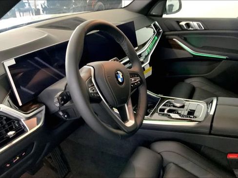 New 2026 BMW X5 sDrive40i w/ Parking Assistance Package RWD image 8