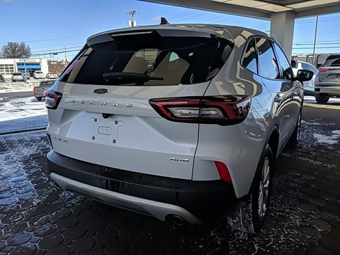 Used 2025 Ford Escape Active image 5