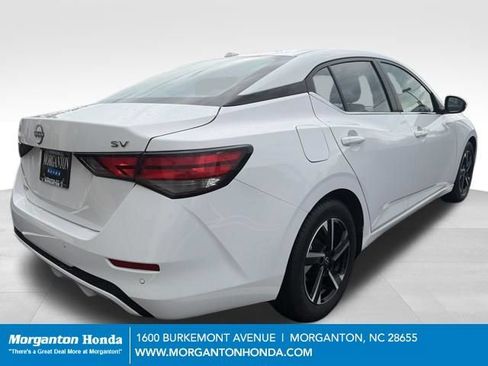 Used 2024 Nissan Sentra SV FWD image 9