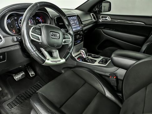 Used 2019 Jeep Grand Cherokee Trackhawk AWD/4WD image 15