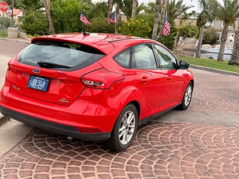 Used 2015 Ford Focus SE FWD image 23
