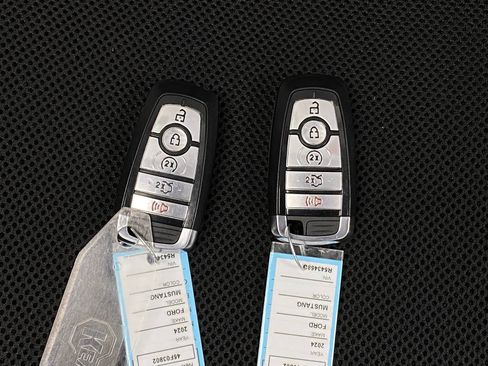 Used 2024 Ford Mustang GT Premium image 9
