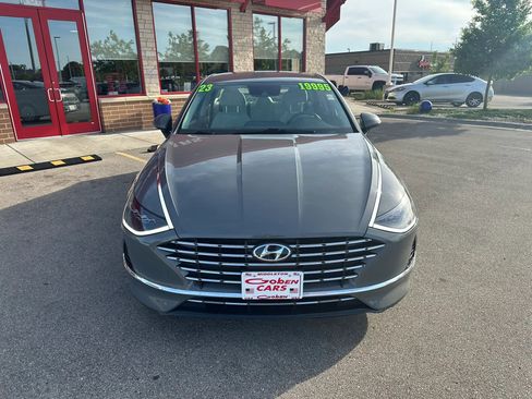Used 2023 Hyundai Sonata SEL FWD image 2