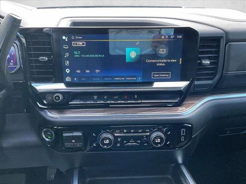 Certified 2024 Chevrolet Silverado 2500 LT w/ Convenience Package AWD/4WD image 8