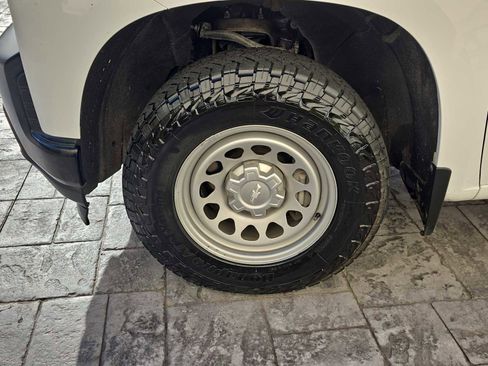 Used 2019 Chevrolet Silverado 1500 W/T image 10