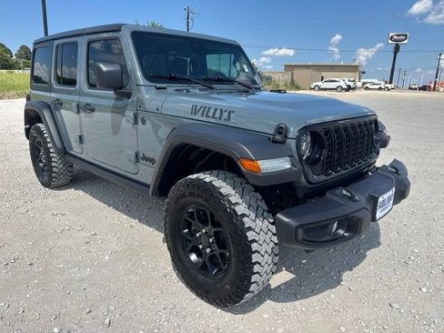 Used 2024 Jeep Wrangler Unlimited Sport AWD/4WD image 7