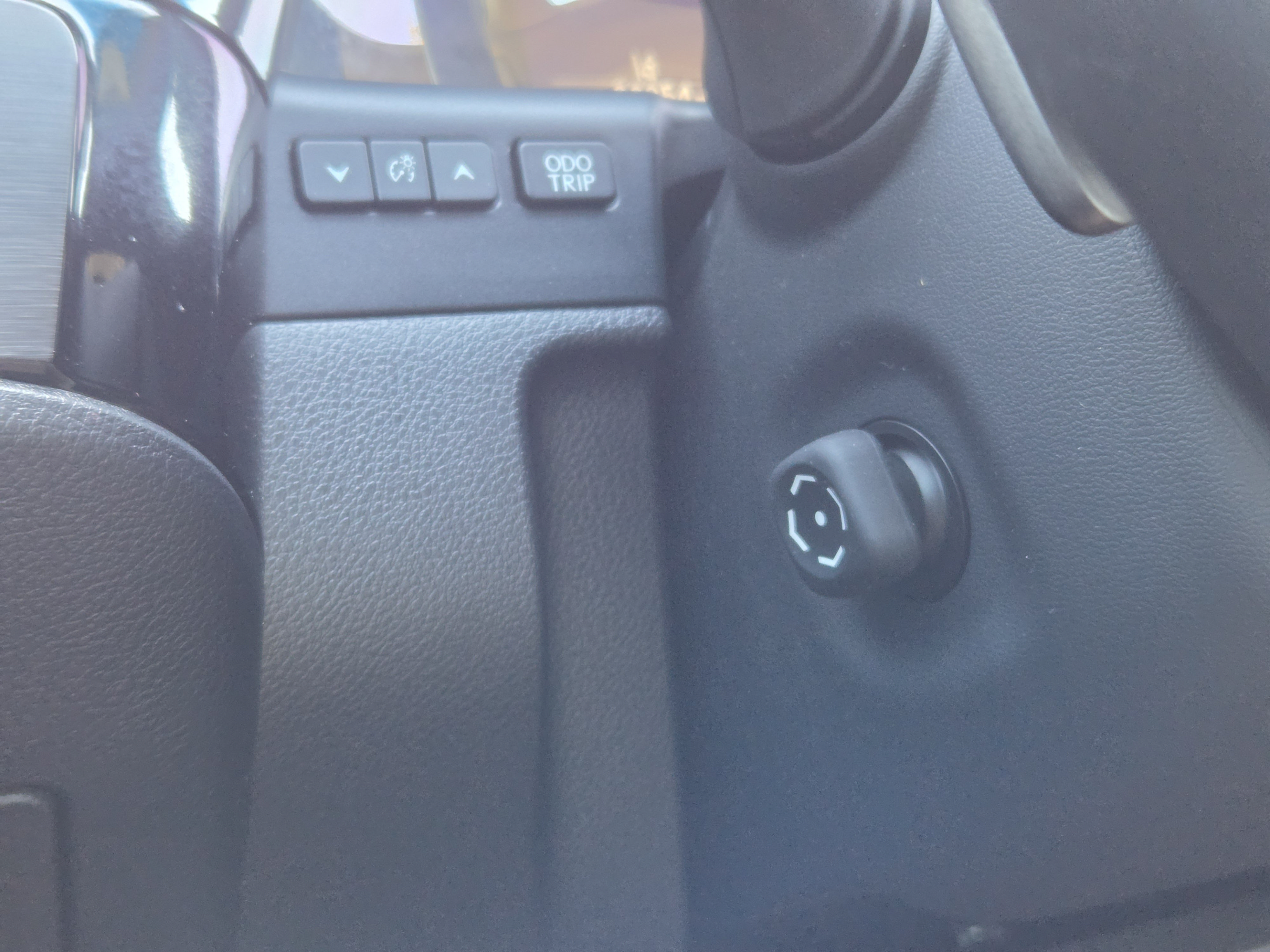Used 2024 Lexus ES 350 w/ Premium Package FWD image 17