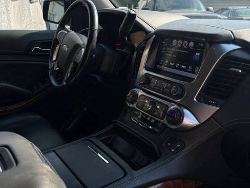 Used 2019 Chevrolet Tahoe Premier w/ RST 6.2L Performance Edition AWD/4WD image 34