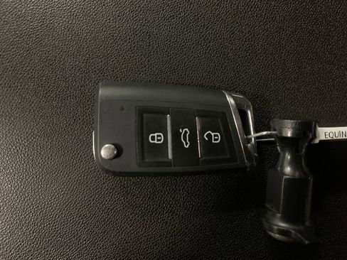 Used 2019 Chevrolet Equinox LT AWD/4WD image 29